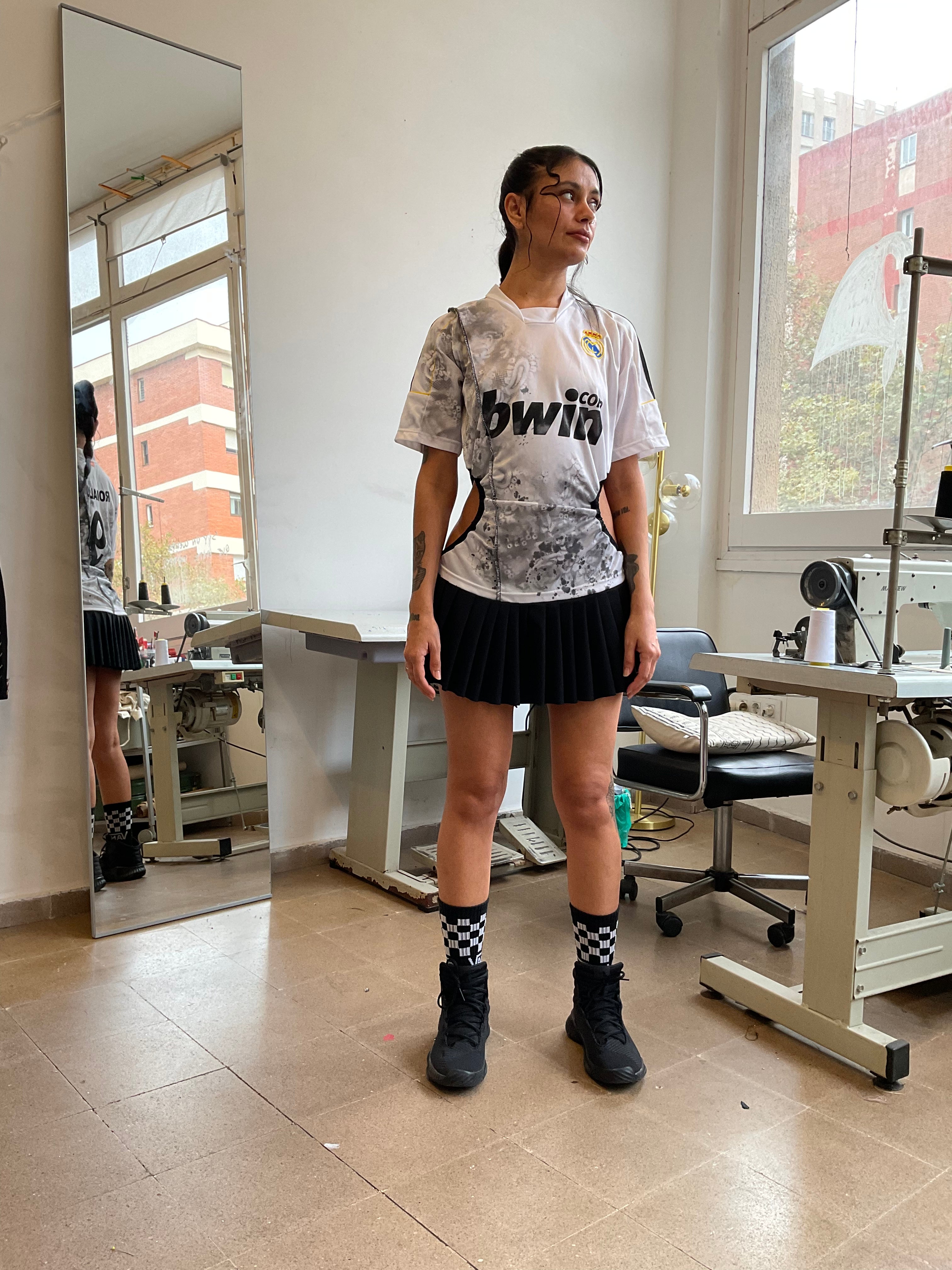 002 / dress lucky number 9