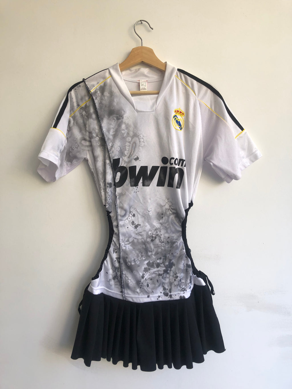 002 / dress lucky number 9